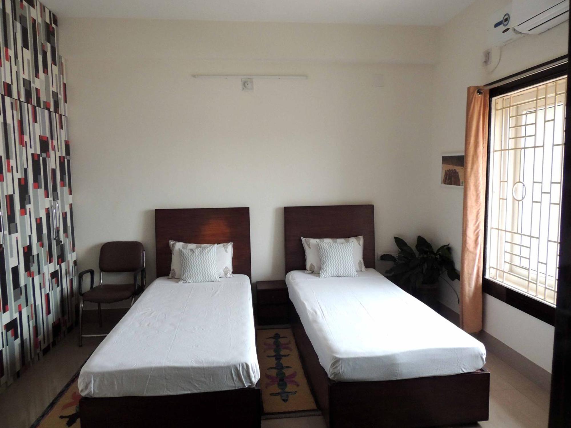 Sublime Homestay บูบันเนสชวาร์ ภายนอก รูปภาพ